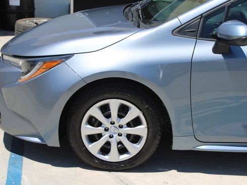 Used 2023 Toyota Corolla LE FWD image 7