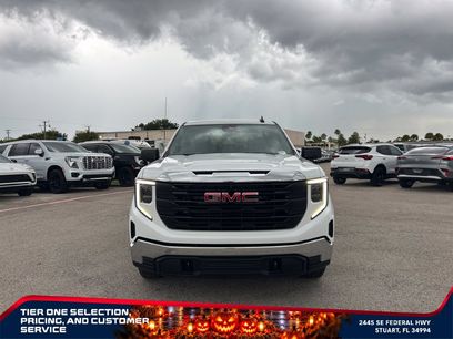 New 2026 GMC Sierra 1500 Pro w/ Pro Value Package