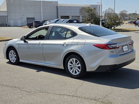 Used 2025 Toyota Camry LE FWD image 3