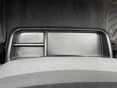 Used 2024 RAM 2500 Big Horn w/ Night Edition image 15