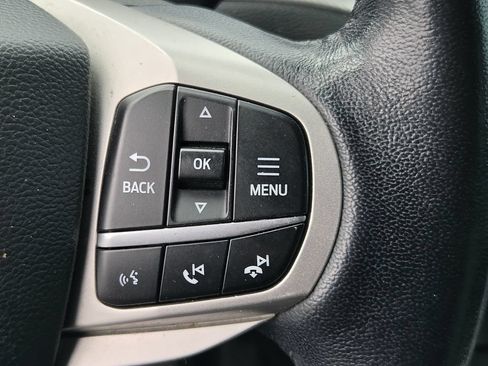 Used 2022 Ford Explorer XLT w/ Equipment Group 202A RWD image 22