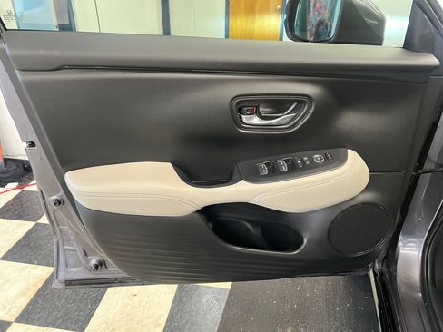 Used 2026 Honda HR-V EX-L image 30