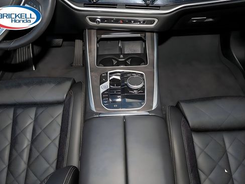 Used 2025 BMW X5 xDrive40i w/ Climate Comfort Package AWD/4WD image 26