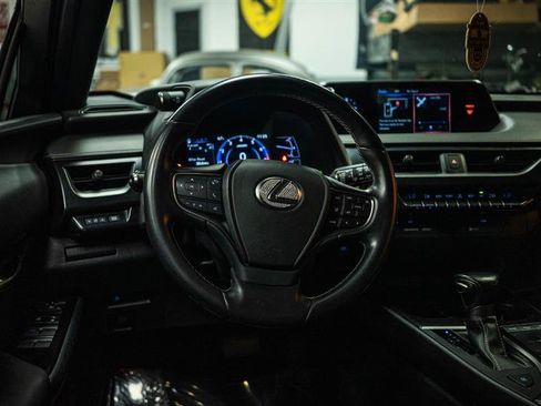 Used 2020 Lexus UX 200 w/ Accessory Package 2 FWD image 15