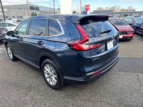 Used 2025 Honda CR-V EX image 17