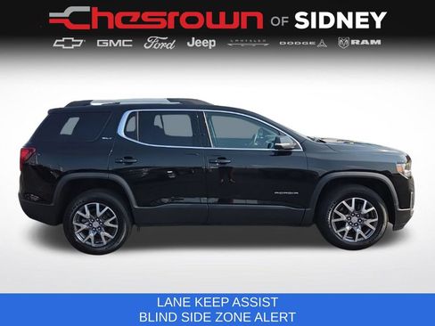 Used 2023 GMC Acadia SLT w/ LPO, Floor Liner Package AWD/4WD image 4
