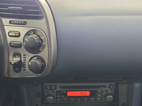 Used 2002 Honda S2000 image 15