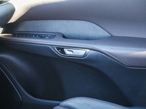 Certified 2025 Lexus RX 450h AWD w/ Luxury Package image 19