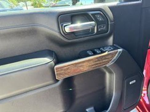 Used 2020 Chevrolet Silverado 2500 High Country w/ Technology Package AWD/4WD image 7