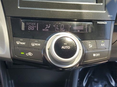 Used 2014 Toyota Prius V Two image 28