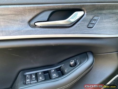 New 2026 Jeep Grand Cherokee Limited AWD/4WD image 24