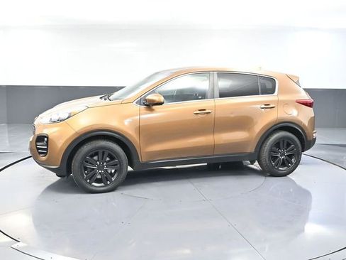 Used 2018 Kia Sportage LX image 10