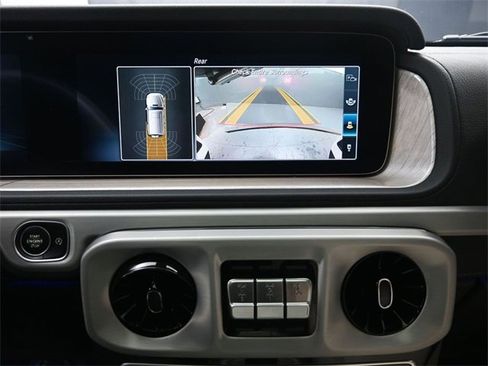 Used 2021 Mercedes-Benz G 550 image 13