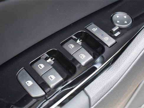 New 2025 Kia Sportage X-Line image 21