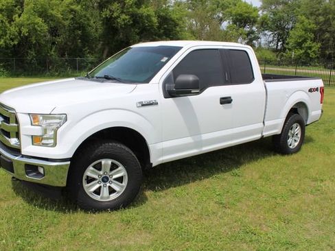 Used 2017 Ford F150 XLT w/ Equipment Group 301A Mid AWD/4WD image 1