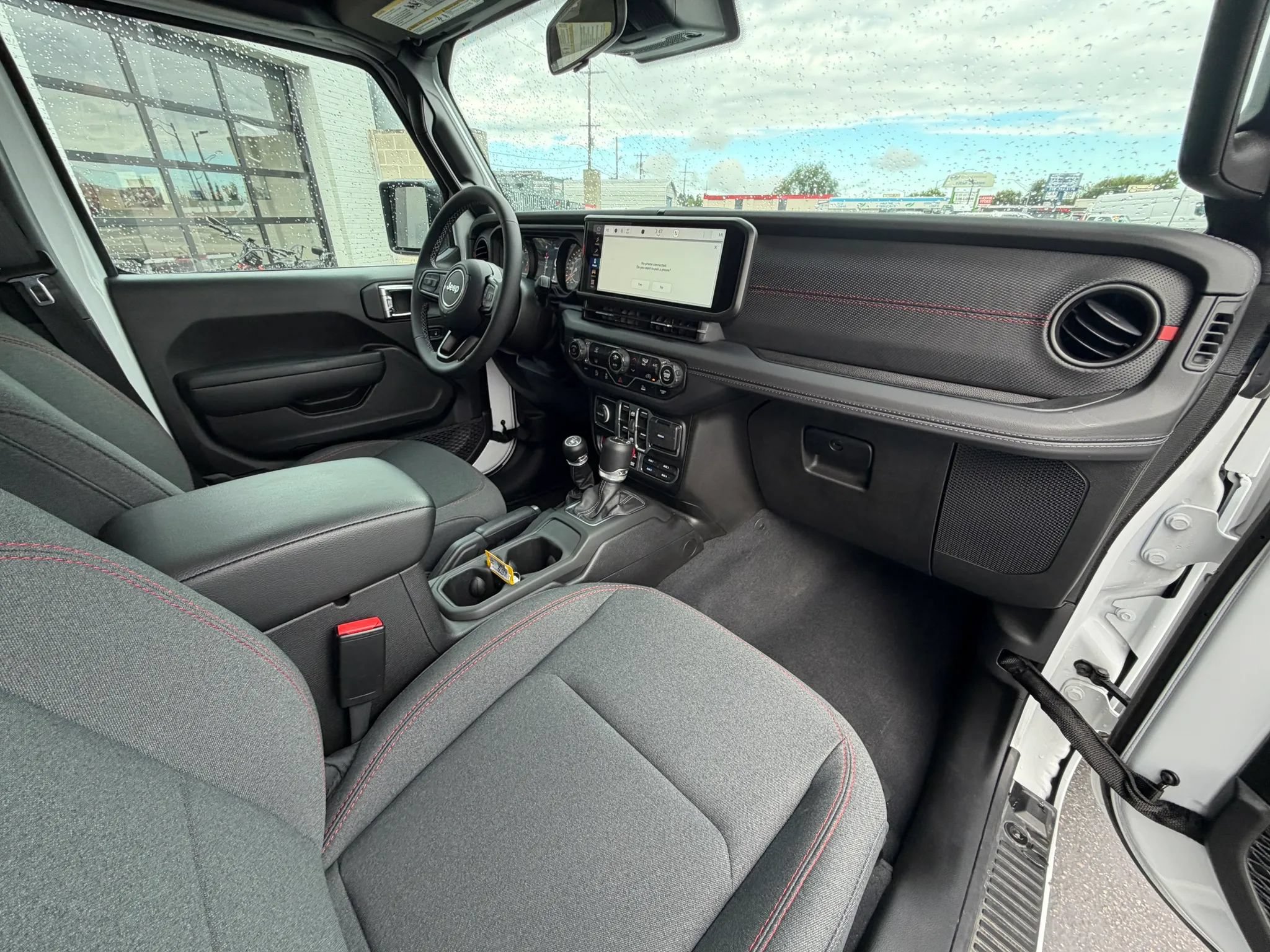 Used 2025 Jeep Gladiator Rubicon AWD/4WD image 14