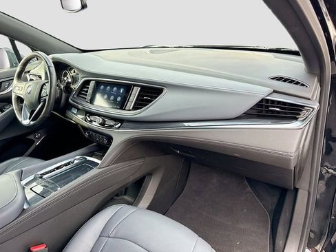 Used 2024 Buick Enclave Essence w/ Experience Buick Package image 31