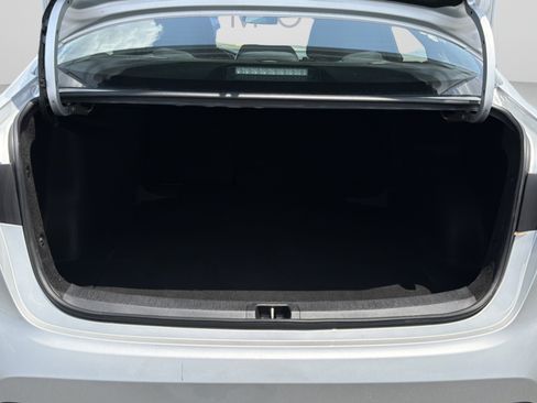 Used 2024 Toyota Corolla LE FWD image 28