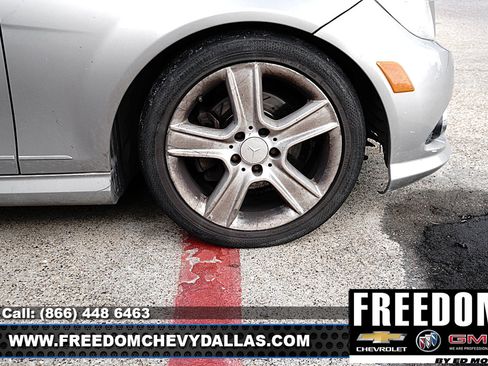 Used 2008 Mercedes-Benz C 300 4MATIC Sedan image 10