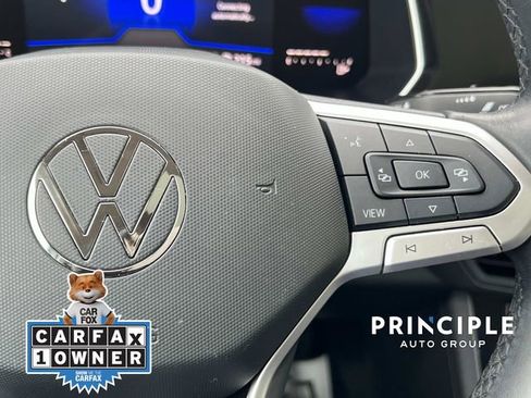 Used 2022 Volkswagen Jetta SE w/ Panoramic Sunroof Package image 22