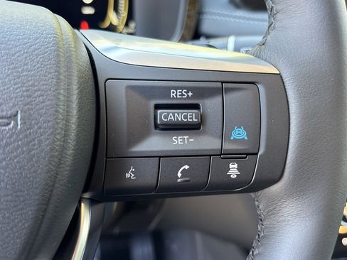 New 2026 INFINITI QX60 Luxe w/ Family Package image 17