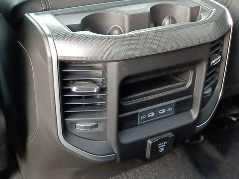 New 2026 RAM 1500 Big Horn AWD/4WD image 28