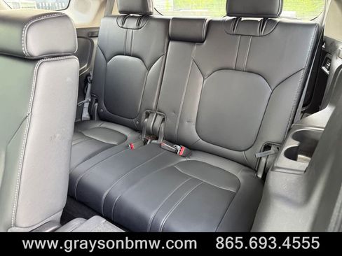 Used 2023 Honda Pilot Elite image 18