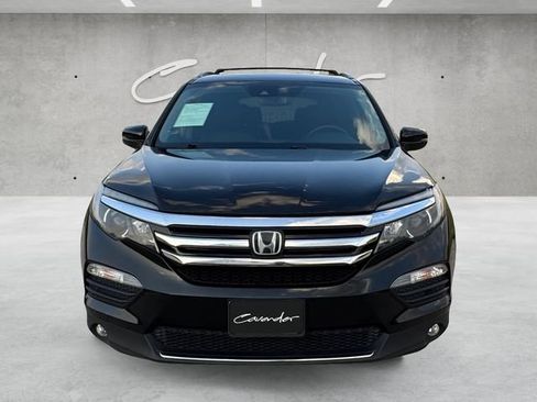 Used 2018 Honda Pilot Touring image 18