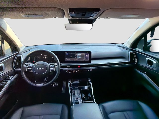 Used 2025 Kia Sorento SX AWD/4WD image 15