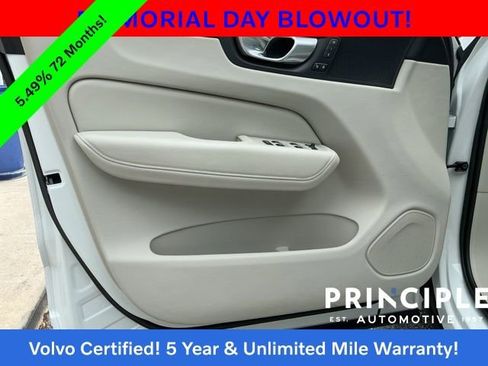 Certified 2023 Volvo XC60 B5 Plus w/ Climate Package FWD image 27