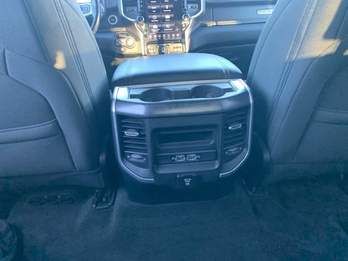 Used 2021 RAM 1500 Big Horn image 31