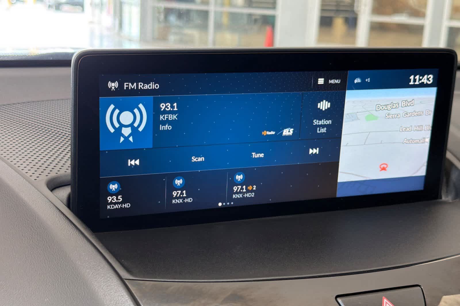 Used 2019 Acura RDX w/ Technology Package AWD/4WD image 21