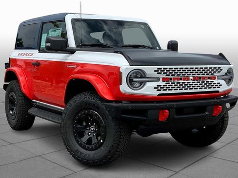 New 2025 Ford Bronco Stroppe Edition image 2