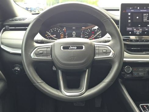 Used 2024 Jeep Compass Limited AWD/4WD image 13