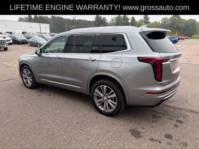 Used 2025 Cadillac XT6 Premium Luxury AWD/4WD image 6