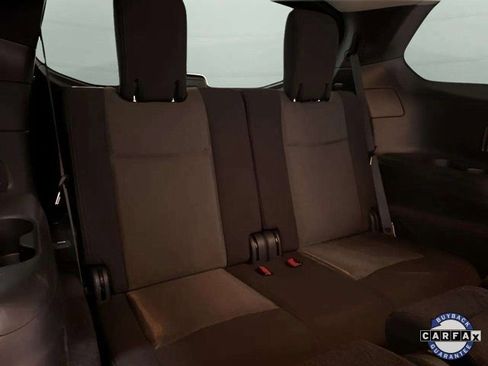 Used 2019 Nissan Pathfinder SV image 77