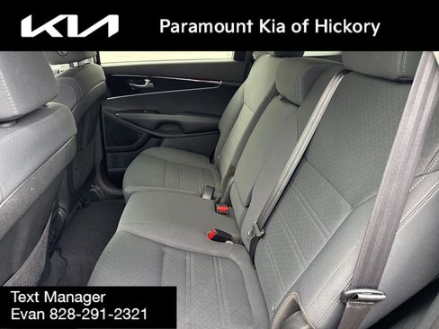 Used 2020 Kia Sorento S image 15