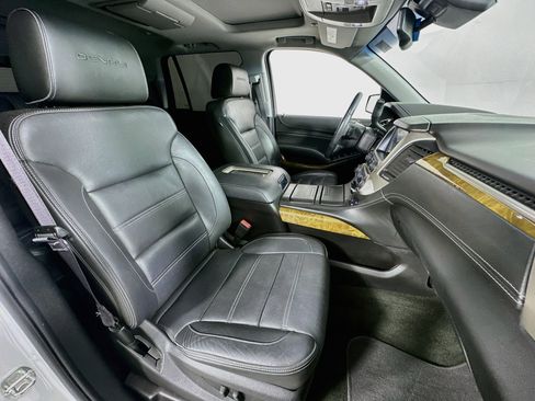 Used 2017 GMC Yukon Denali w/ Open Road Package RWD image 32