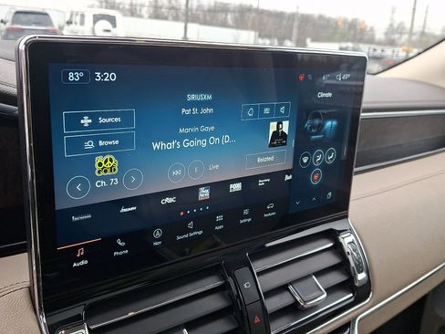 Used 2022 Lincoln Navigator L Reserve image 17