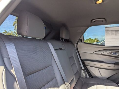 Used 2023 Chevrolet TrailBlazer RS w/ Convenience Package image 14