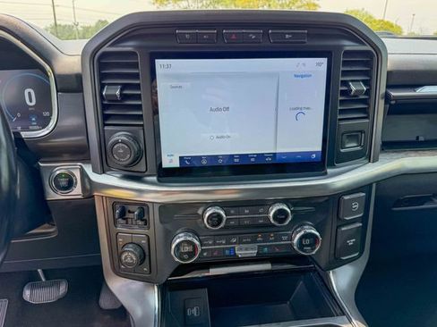 Used 2021 Ford F150 Lariat w/ Equipment Group 502A High AWD/4WD image 17
