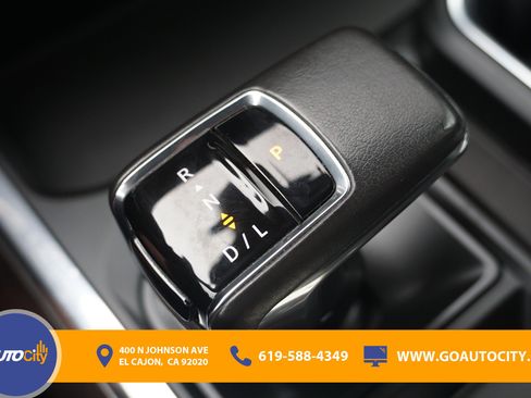 Used 2022 GMC Sierra 1500 SLT w/ SLT Premium Plus Package image 25