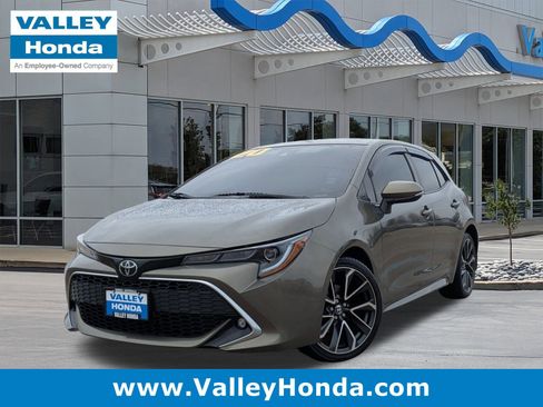 Used 2020 Toyota Corolla XSE image 1