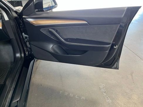 Used 2022 Tesla Model 3 Performance AWD/4WD image 12