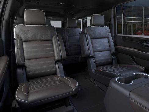 New 2026 GMC Yukon XL Denali Ultimate AWD/4WD image 17