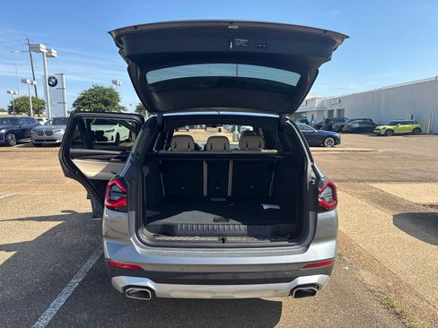 Used 2024 BMW X3 sDrive30i w/ Convenience Package w/ZPA RWD image 9