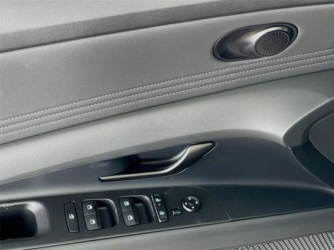 New 2026 Hyundai Elantra Sport w/ Cargo Package FWD image 18