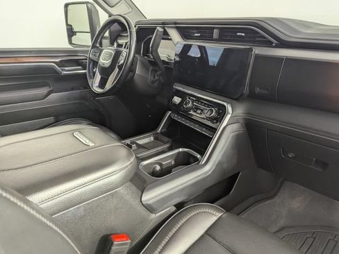 Used 2024 GMC Sierra 3500 Denali w/ Denali Reserve Package AWD/4WD image 22