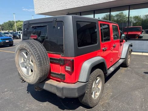 Used 2013 Jeep Wrangler Unlimited Sport AWD/4WD image 8