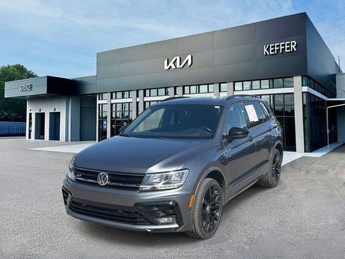 Used 2021 Volkswagen Tiguan SE R-Line AWD/4WD image 1